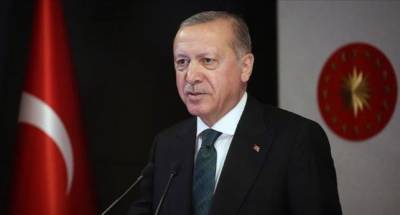 Реджеп Тайип Эрдоган - Хашим Тачи - Эрдоган провел переговоры с лидерами Косово и Сербии - dialog.tj - Турция - Сербия - Косово