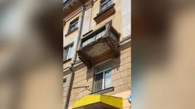 Три УК попали под дела из-за разрушения балконов в центре Воронежа - vestivrn.ru - Россия - Воронеж - район Центральный