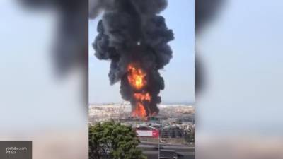 Крупный пожар на складе с покрышками в Бейруте локализовали - politros.com - Ливан - Бейрут - Бейрут