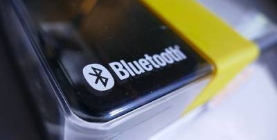 Все современные смартфоны можно с прослушивать через Bluetooth. Исправить это невозможно - cnews.ru