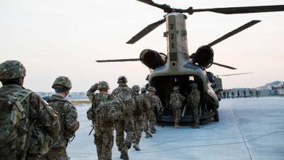Залмай Халилзад - В США cообщили сроки сокращения военного контингента в Афганистане - gazeta.ru - США - Вашингтон - Ирак - Афганистан
