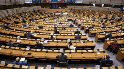 Мишель Барнье - В Европарламенте призвали Лондон изменить закон о внутренних рынках - iz.ru - Англия - Лондон - Брюссель