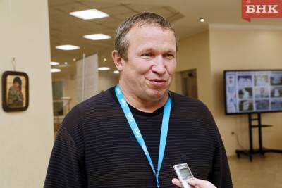 Виктор Бобыря - Знаменитый этнофутурист в Ухте осваивает новые техники работы - bnkomi.ru - респ. Коми - Сыктывкар