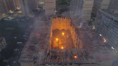 Опубликовано видео крупного пожара в краснодарской многоэтажке - argumenti.ru - Краснодар
