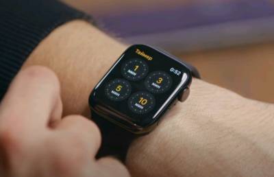 Джон Проссер - Бюджетный вариант смарт-часов Apple Watch лишили датчика ЭКГ - actualnews.org - США