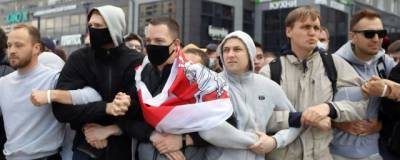 Наталья Ганусевич - На проспекте Независимости в Минске начались задержания активистов - runews24.ru - Белоруссия - Минск