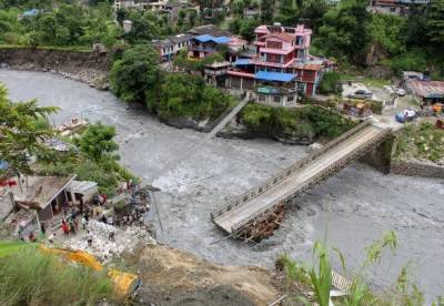 В Непале из-за оползней во время ливней погибли 12 человек - unn.com.ua - Китай - Киев - Непал - Катманду