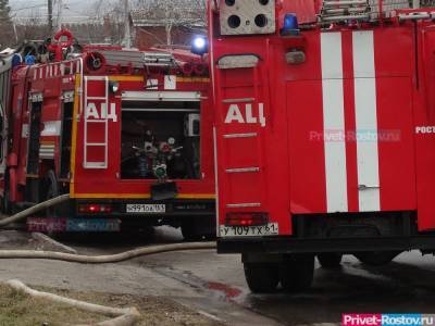 Трех человек спасли из горящего здания в Батайске - privet-rostov.ru - Ростовская обл. - Батайск