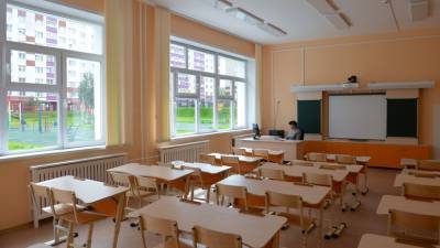 В Роспотребнадзоре оценили ситуацию с наполняемостью классов в школах - russian.rt.com