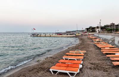 В Турции сотрудник отеля изнасиловал 15-летнюю россиянку - gubdaily.ru - Россия - Турция - Анталья