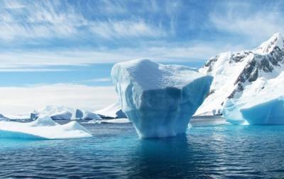 Самый крупный ледник Гренландии раскололся - korrespondent.net - Германия - Гренландия