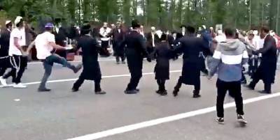 Александр Лукашенко - Сергей Дейнеко - Хасиды устроили танцы на границе, видео - sharij.net - Украина - Белоруссия