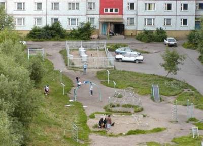 Она их обозвала - и ее наказали: в Омске 15-летние девушки надругались над 11-летней - province.ru - Омск - Суперомск