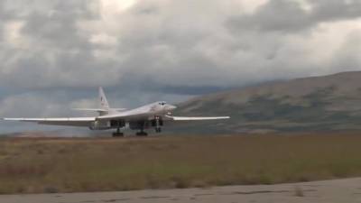 Полет Ту-160 над Северной Атлантикой стал ответом на провокации НАТО - piter.tv - Россия - США - Англия - Лондон