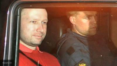 Андерс Брейвик - Норвежский террорист Андерс Брейвик просит освободить его досрочно - polit.info - Москва - Норвегия