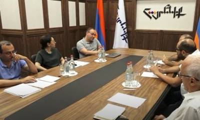 Арсен Бабаян - Арцвик Минасян - Партии «Родина», «Процветающая Армения» и АРФД требуют объявить амнистию по штрафам - news.am - Армения