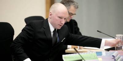 Андерс Брейвик - Убивший 77 человек Брейвик попросил об условно-досрочном освобождении - ruposters.ru - Норвегия - Осло