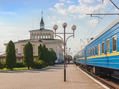 В "Укрзалізниці" рассказали, сколько пассажиров перевезли в этом году - gordonua.com - Украина - Киев - Одесса - Харьков