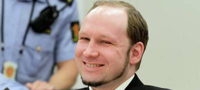 Андерс Брейвик - Террорист Брейвик попросил выпустить его из тюрьмы досрочно - stolicaonego.ru - Норвегия