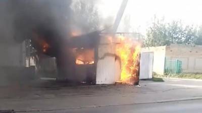 На улице Сухумской в Пензе сгорел ларек с шаурмой - penzainform.ru - Россия - Пенза