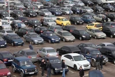 Россияне стали больше покупать автомобилей в возрасте 8 – 9 лет - autostat.ru - Россия