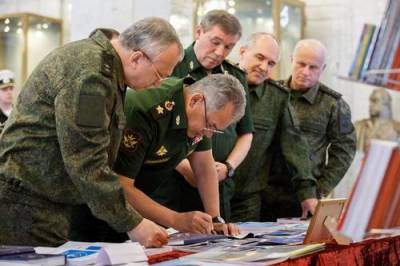 Сергей Шойгу - Шойгу намерен повысить мобилизационную готовность армии и флота - argumenti.ru - Россия - Сирия - Лондон - Курск - Северный Флот