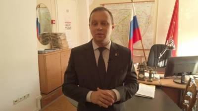 Денис Четырбок - Денис Четырбок: "Жители домов выступают за полный запрет кальянных" - piter.tv - Санкт-Петербург