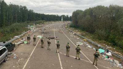 Антон Геращенко - Хасиды покинули нейтральную зону на границе Белоруссии и оставили за собой кучу мусора - anna-news.info - Украина - Белоруссия - Гомель - Умань - Пинск