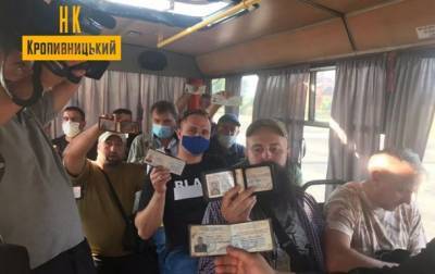 Ветераны АТО в Кропивницком наказали водителя маршрутки - korrespondent.net - Киев