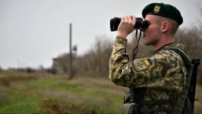В зоне ООС военный подорвался на неопределенном взрывном устройстве во время тушения горящей травы - ru.espreso.tv - Россия - Обстрелы