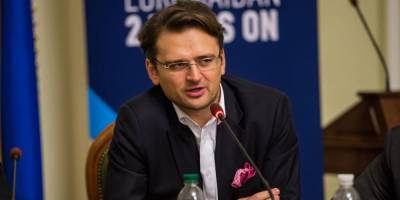 Александр Лукашенко - Дмитрий Кулеба - В МИД Украины увидели угрозу в выборе Лукашенко опираться на поддержку РФ - ruposters.ru - Россия - Украина - Белоруссия