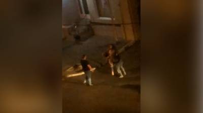 Драку девушек у популярного кафе в центре Воронежа сняли на видео - vestivrn.ru - Воронеж