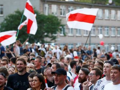 Нина Багинская - Протесты в Беларуси: на женском марше в Минске задержали более 300 человек - unn.com.ua - Киев - Белоруссия - Минск