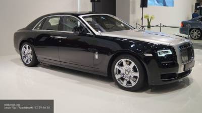 Rolls-Royce официально представил седан Ghost второго поколения - newinform.com
