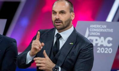 Сын бразильского президента предложил запретить коммунистическую символику - news-front.info - Украина - Бразилия