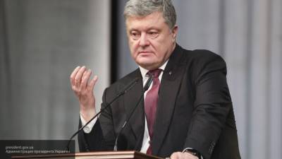 Петр Порошенко - Порошенко считает себя и свою команду "спасителями Украины" - politros.com - Украина - Тернополь