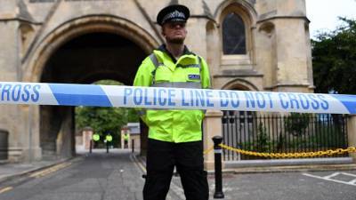 Четыре человека получили ножевые ранения на юге Англии - iz.ru - Англия - Лондон - Плимут - Бирмингем