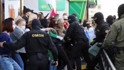 Наталья Ганусевич - В Минске на акции протеста начались задержания - russian.rt.com - Минск
