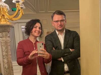 Ирина Верещук - Список "Слуги народа" на выборах в Киевсовет возглавила жена главы МИД Кулебы - gordonua.com - Украина - Киев