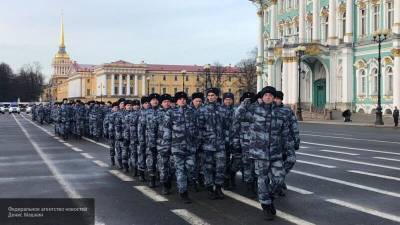 На зарплаты сотрудникам МВД и Росгвардии выделят дополнительные 28 млрд - politros.com