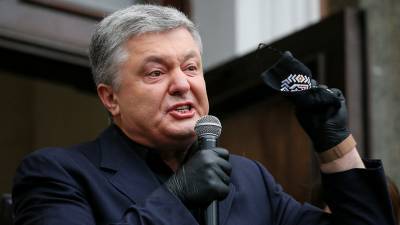 Петр Порошенко - «Абсурдными заявлениями пытается мобилизовать электорат»: почему Порошенко назвал себя «спасителем» Украины - russian.rt.com - Украина