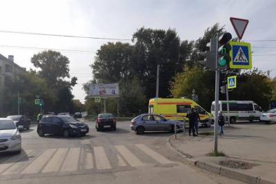 В Челябинске водитель сбил десятилетнего пешехода - chel.mk.ru - Челябинск - район Ленинский, Челябинск