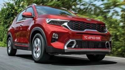 Начались продажи кроссовера KIA Sonet - usedcars.ru - Индия