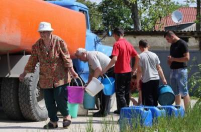 Сергей Аксенов - В Крыму 29 населенных пунктов переведены на подвоз воды автомобилями - eadaily.com - Украина - Крым - Симферополь - Херсонская обл.
