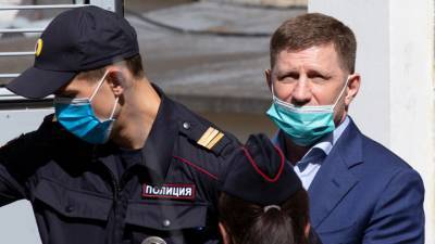 Сергей Фургал - Евгений Зори - Суд подтвердил законность уголовного преследования Фургала - vesti.ru - Москва - Россия
