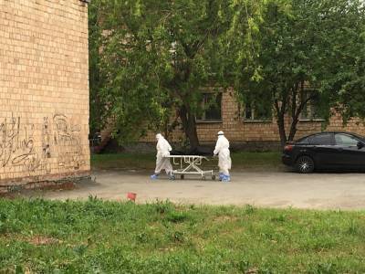 Оперштаб объяснил, почему в Свердловской области выросло число тяжелых пациентов с COVID - znak.com - Свердловская обл.