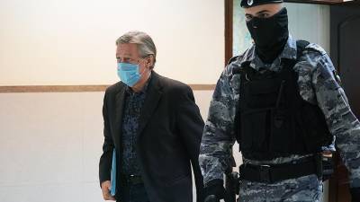 Михаил Ефремов - Адвокат рассказала о пользе тюремного театра для УДО Ефремова - iz.ru - Россия