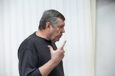 Александр Новиков - Мэрия Екатеринбурга смогла взыскать с барда Новикова лишь половину его многолетнего долга - znak.com - Москва - Екатеринбург