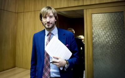 Адам Войтех - Глава Минздрава Чехии увольняется из-за COVID-19 - korrespondent.net - Чехия