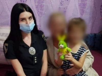 В Херсоне у пьяной горе-мачехи прямо на детской площадке забрали ребенка - golos.ua - Херсон - Херсонская обл.
